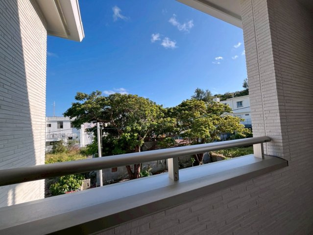 リーブルガーデンうるま市与那城屋慶名　2号棟のバルコニー