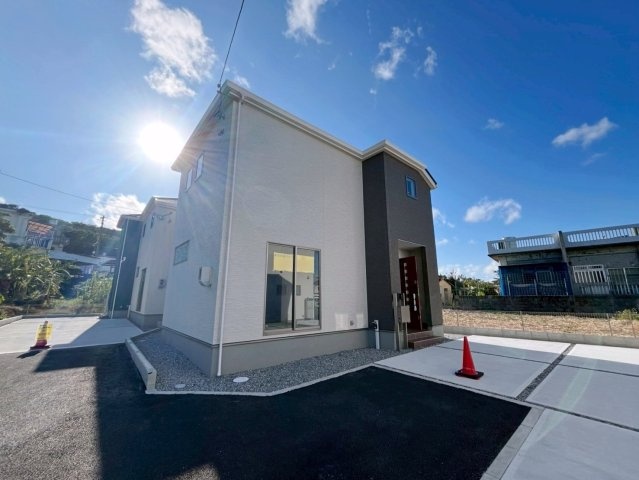 リーブルガーデンうるま市与那城屋慶名　2号棟の外観|外観です