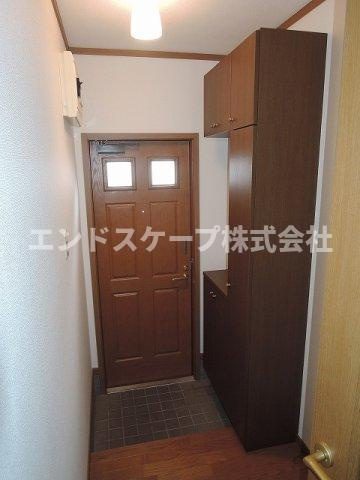 ラフィネＴⅡの玄関|高崎、前橋のお部屋探しはエンドスケープまで！お客様の理想お聞かせ下さい♪