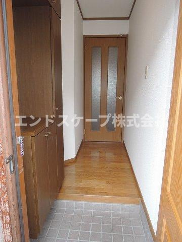 ラフィネＴⅡの玄関|高崎、前橋のお部屋探しはエンドスケープまで！お客様の理想お聞かせ下さい♪
