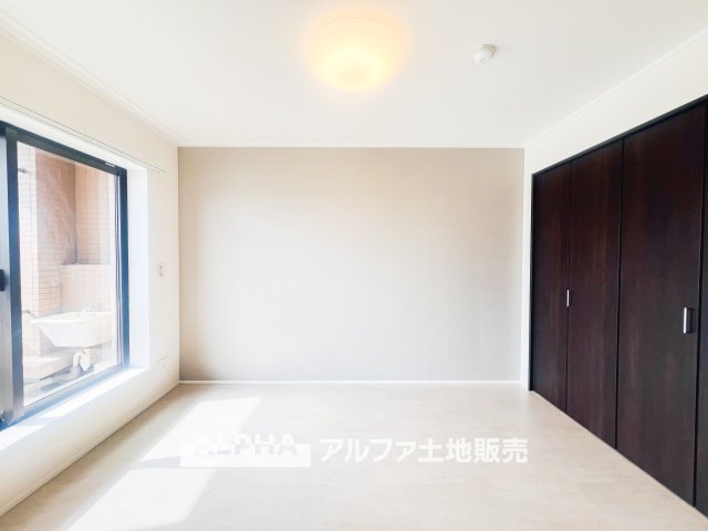 レクセルプラザ昭島の洋室|【Forever there】
◆ずっとそこに◆あったかのようなそれぞれが生きる場所を見つける。そして心地よさを求めて暮らしの質を高める。