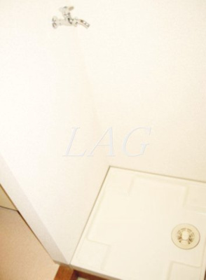 【設備】 | ラ・ヴィ・エゼ | 室内洗濯機置き場です。