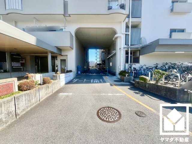 吉祥院ガーデンハイツ（Ｂ棟）の外観