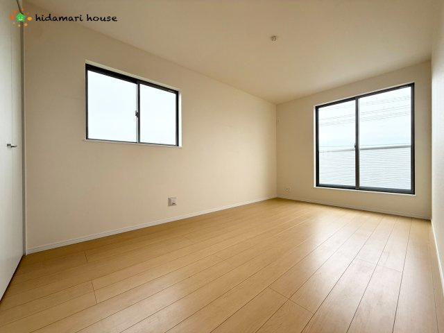 伊奈町栄1丁目46番第1期　新築戸建　ハートフルFの寝室|主寝室：8帖