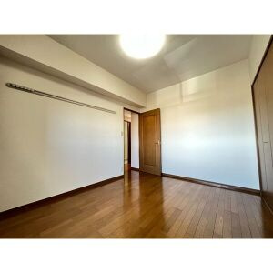 ハイツ大牧の居間・リビング