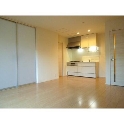 横浜市戸塚区汲沢８丁目の賃貸マンションのキッチン|広々としたキッチンです♪