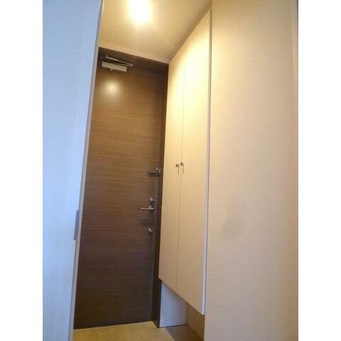 横浜市戸塚区汲沢８丁目の賃貸マンションの玄関|お履き物が多い方にもおすすめ♪