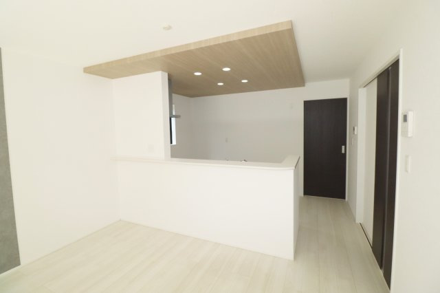 郡山市安積４丁目　　　２号棟　　　安積第３小学校、安積第２中学区のキッチン