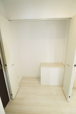郡山市安積４丁目　　　２号棟　　　安積第３小学校、安積第２中学区の収納