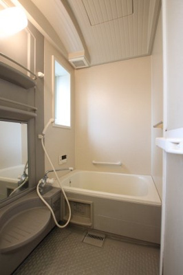 【浴室】 | 楠ケ丘庭付き戸建