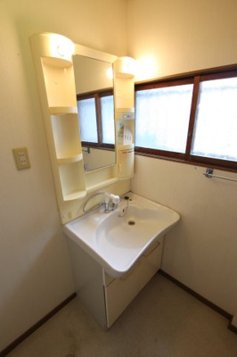 【独立洗面台】 | 楠ケ丘庭付き戸建