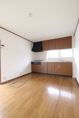 【居間・リビング】 | 楠ケ丘庭付き戸建