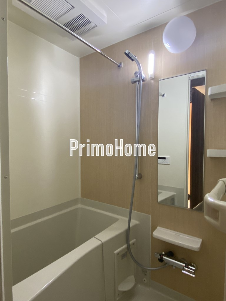 ベスティエ秋葉原の浴室