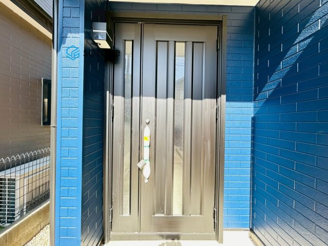 川越市府川　中古戸建の玄関|令和8年２月19日撮影。