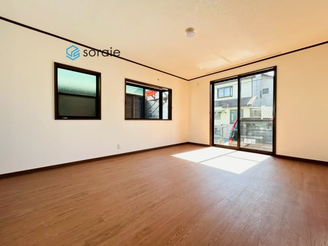 川越市府川　中古戸建の居間・リビング|令和8年２月19日撮影。
