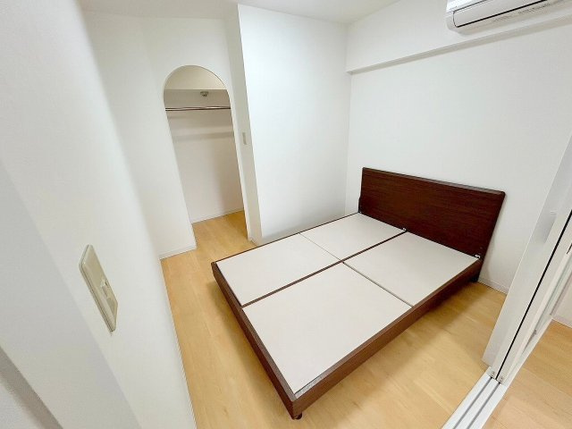 パークモダン新大阪の洋室