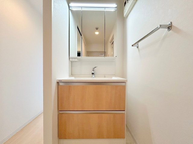 パークモダン新大阪の独立洗面台