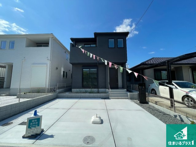 29日(土)30日(日)現地ご見学可能！　川西市緑が丘　第1期　新築一戸建ての外観|お客様に長く安心して住んでいだだける事にこだわった家づくり！住んでからのアフターサービスにもしっかりと取り組んでいます！