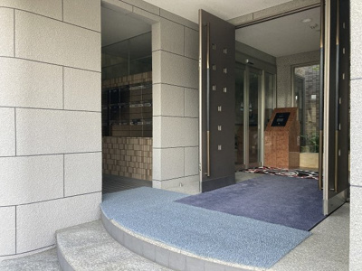 【エントランス】 | メイ・ブラッサム