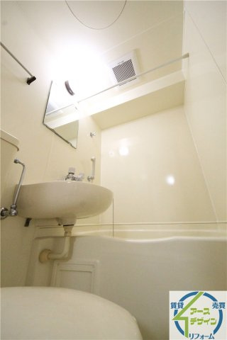 ラムール西明石の浴室|※類似部屋