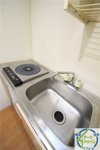 ラムール西明石のキッチン|※類似部屋