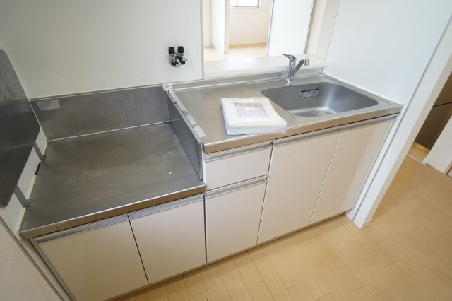 シャーメゾン東松ヶ丘Ｂのキッチン