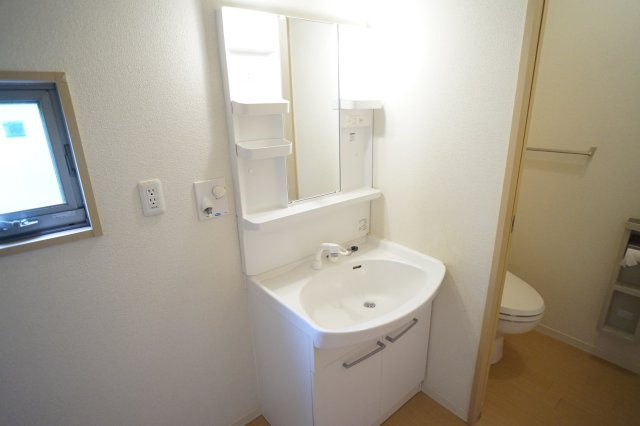 シャーメゾン東松ヶ丘Ｂの洗面所