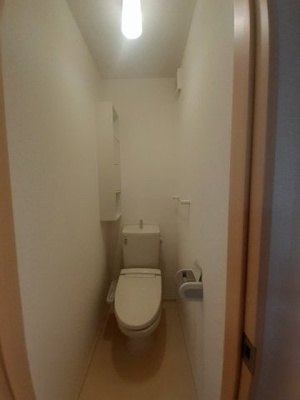 【トイレ】 | アンジュールＡＲＩＤＡ　Ⅰ | 落ち着いた色調のトイレです