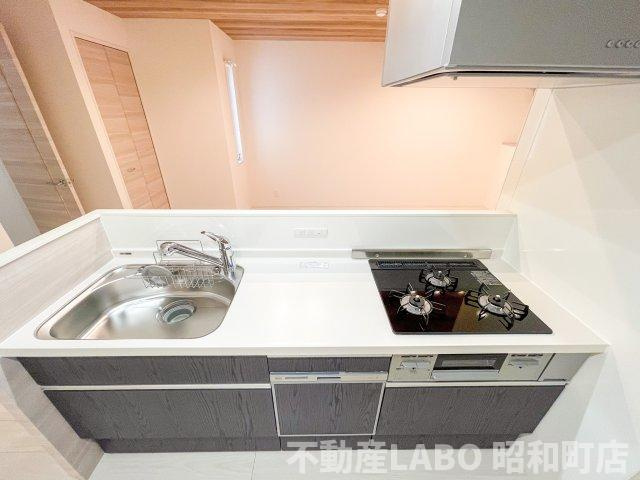 スペチアーレ平野西のキッチン