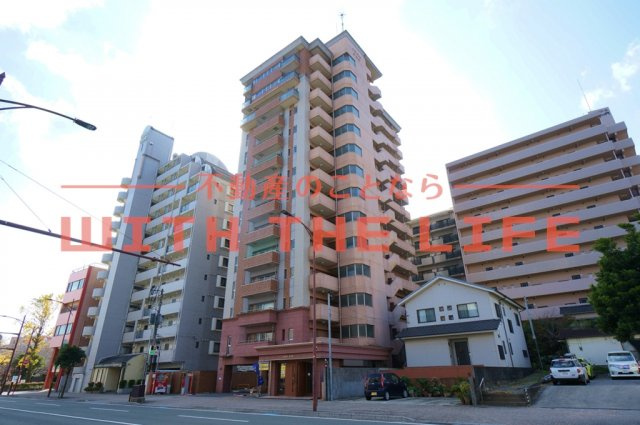 リード中央町【10,000円キャッシュバック対象物件】の外観|落ち着いた雰囲気の外観です