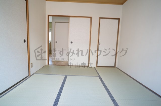 ブランシャンブルのその他|参考、同建物・反転間取りの号室