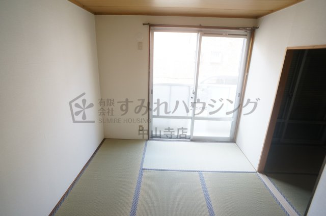 ブランシャンブルの収納|参考、同建物・反転間取りの号室