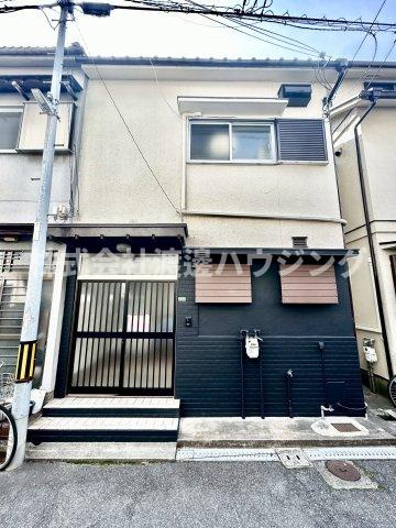 庄内栄町1丁目テラスハウスの外観