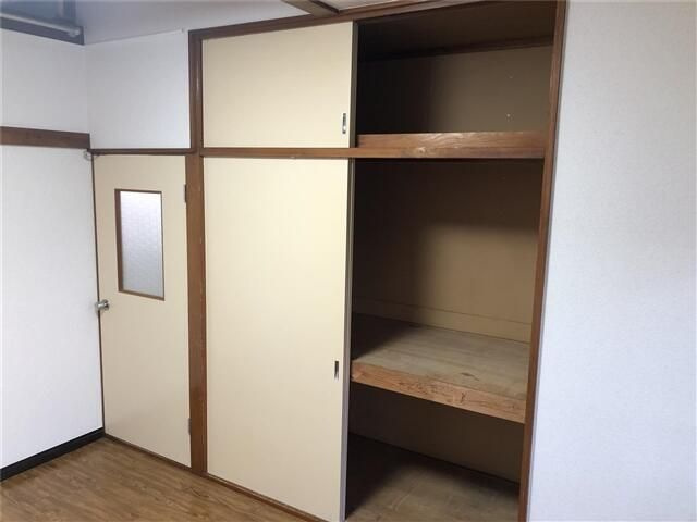 ヴィラコートマカベ１の収納