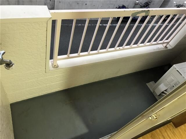 ヴィラコートマカベ１のバルコニー