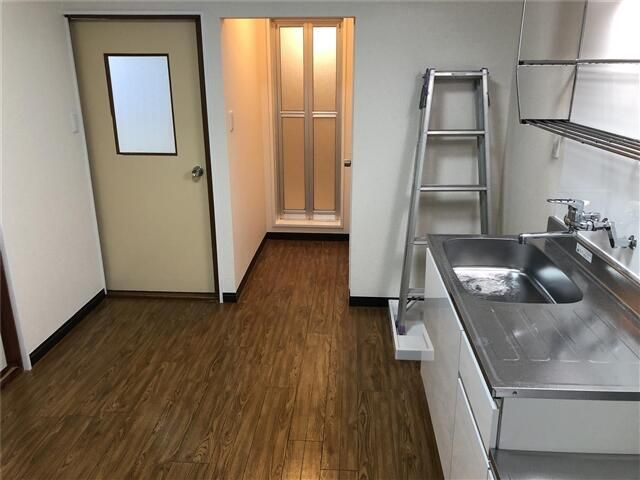 ヴィラコートマカベ１の居間・リビング