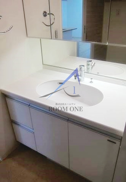 藤和シティホームズ板橋仲宿の洗面所|洗面台です。