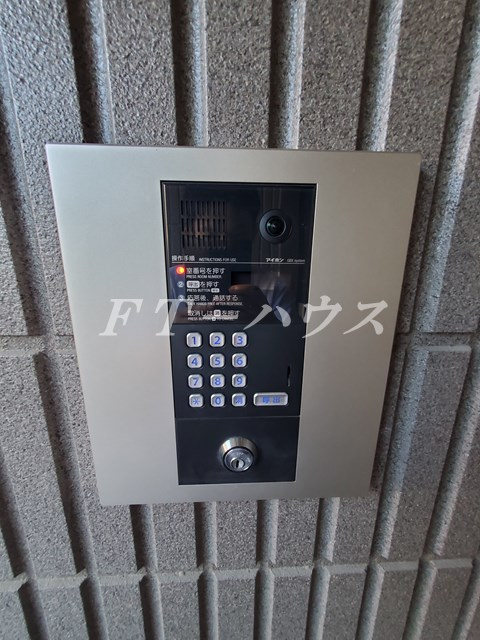 樫の杜の駐車場