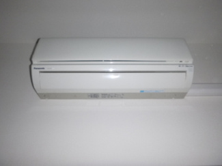 【設備】 | パレーブランシェ | エアコン