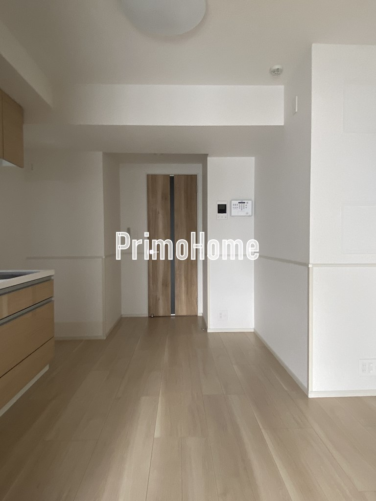 ベスティエ秋葉原の居間・リビング