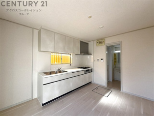 雲雀丘三丁目貸家のキッチン