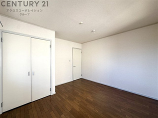 雲雀丘三丁目貸家の寝室