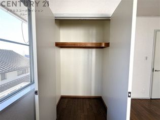 雲雀丘三丁目貸家の収納