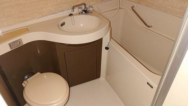 サンフラット佐藤の浴室