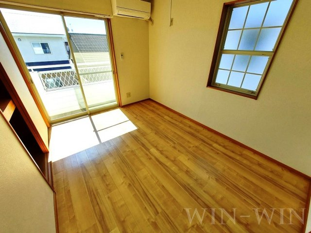 フォレスト本郷 Aの居間・リビング|イメージ（同建物内別部屋の写真です）