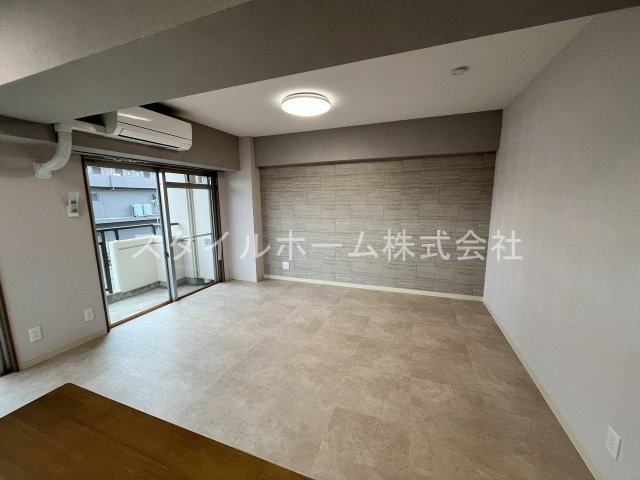 第一丸中マンションの内装