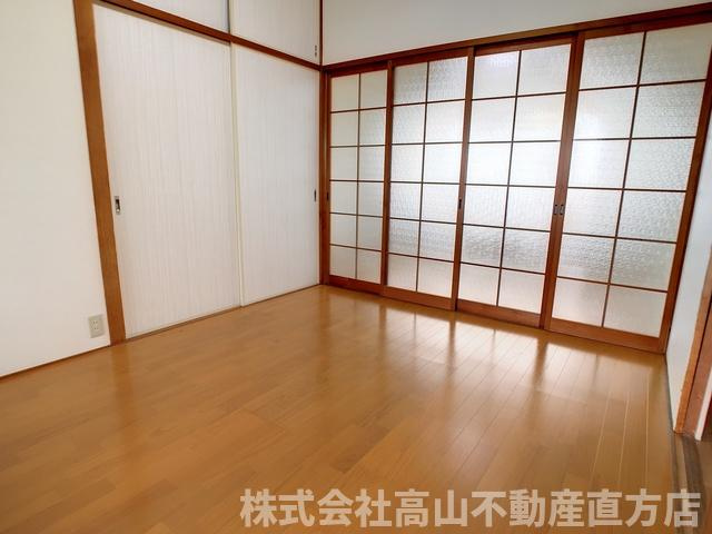 直方市新知町の賃貸マンションの洋室