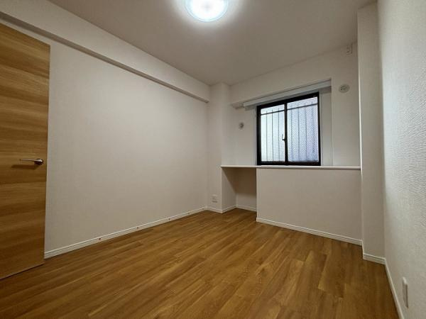 鷺沼東パーク・ホームズ弐番館の洋室|約5.8帖