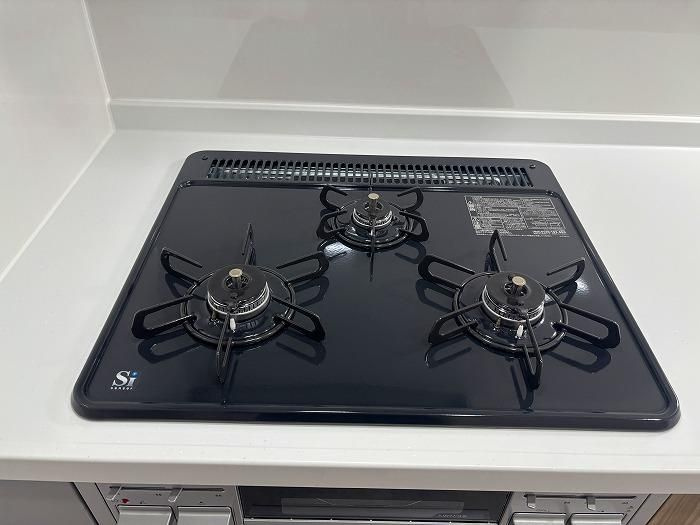 鷺沼東パーク・ホームズ弐番館のキッチン|3口コンロ