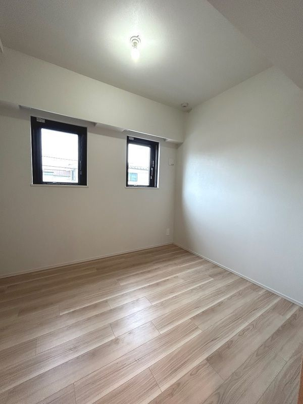 ルフォンプログレ押上EASTの寝室